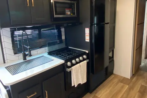 “THE GLAMPER" keystone Outback 342cg/2BD/1 bath