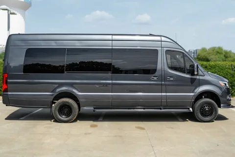 Mercedes-Benz Sprinter 3500 Presidential Luxury Coach - 12 Seater