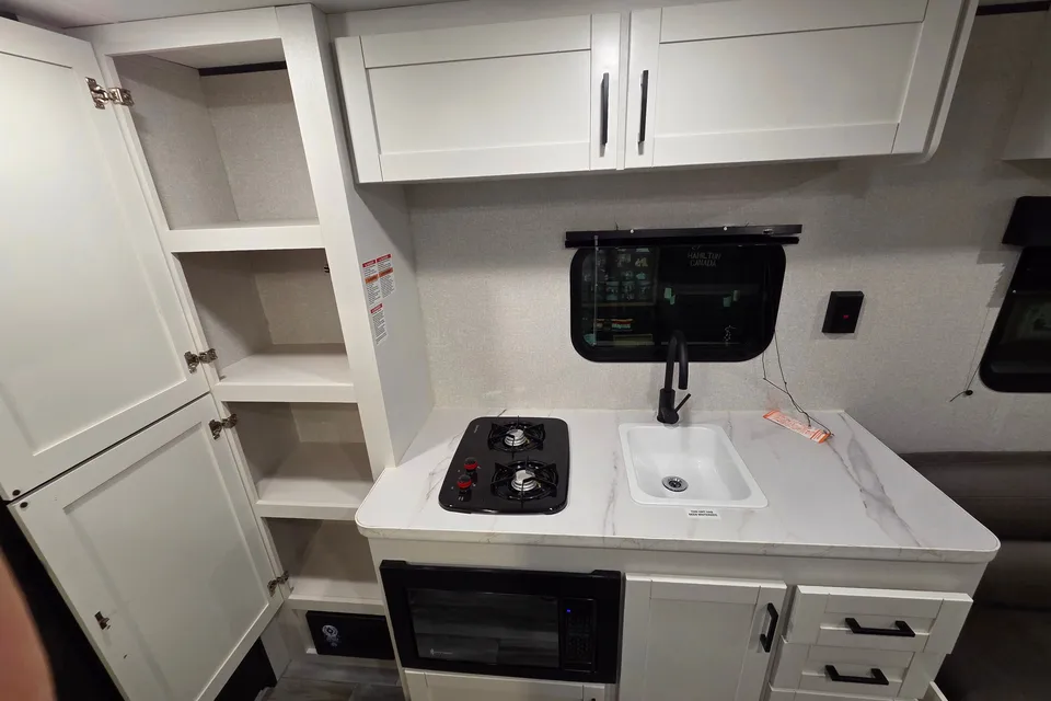 Nate and Katie's Jayco SLX Travel Trailer