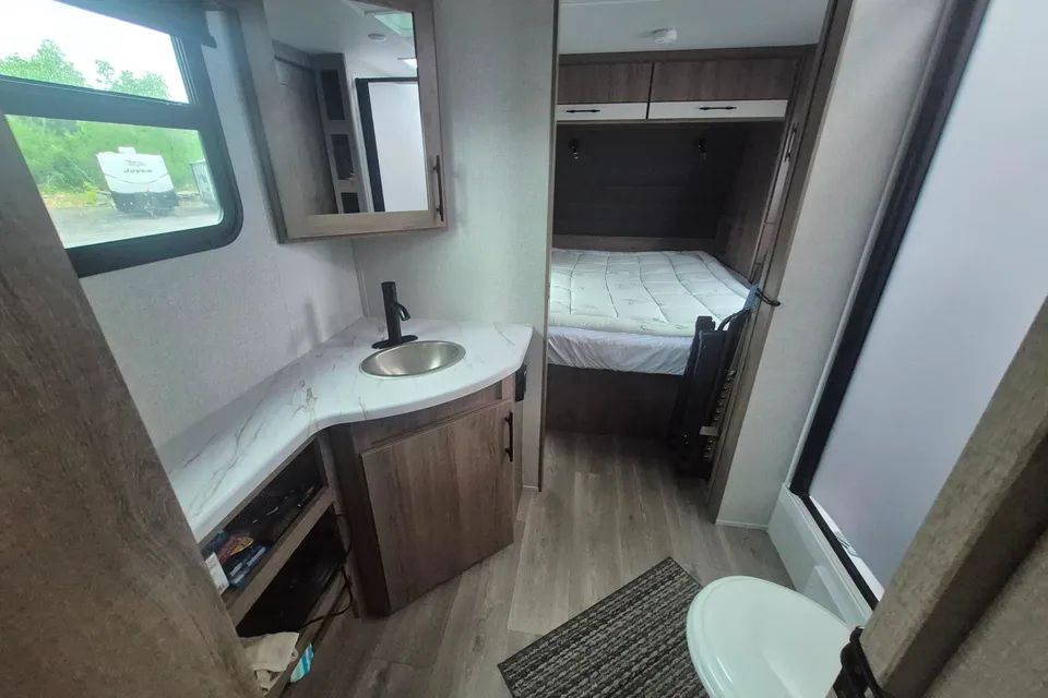Lisa's Grand Design 23lde Travel Trailer