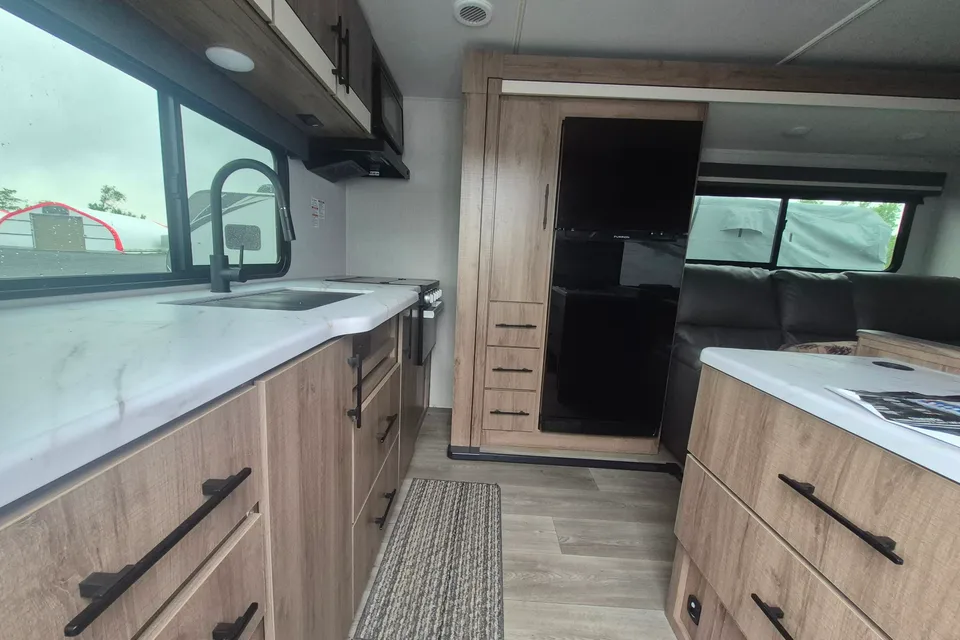 Lisa's Grand Design 23lde Travel Trailer