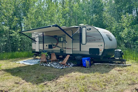 Halfmoon Woods Cabin on Wheels