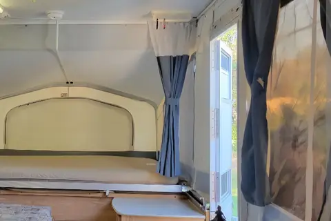 Campbell River Adventure Palomino Tent Trailer
