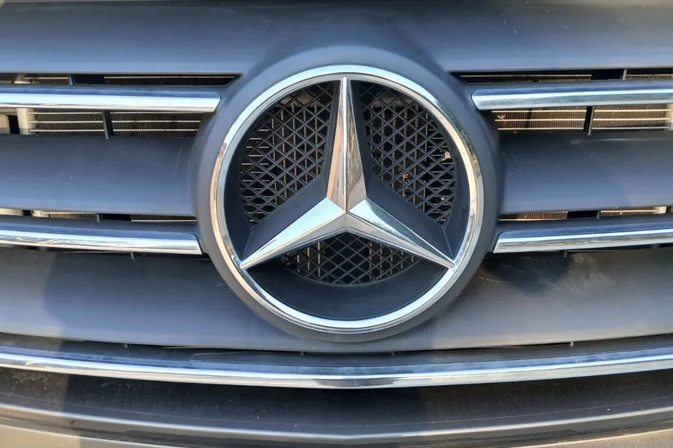 Luxury 2022 Mercedes Jayco Melbourne Prestige (Pet Friendly) WiFi, Exclusive Features