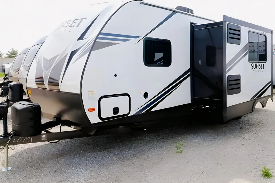 Joe and Teddy's Sunset Trail 242BH Travel Trailer