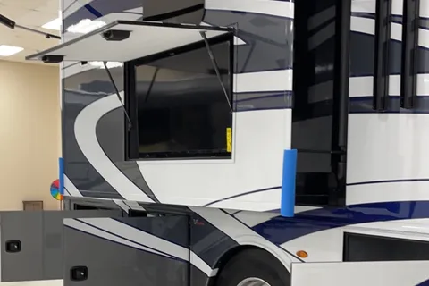 Holiday Rambler Nautica!
