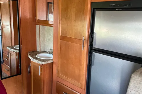 Family adventurer 24DS Class C