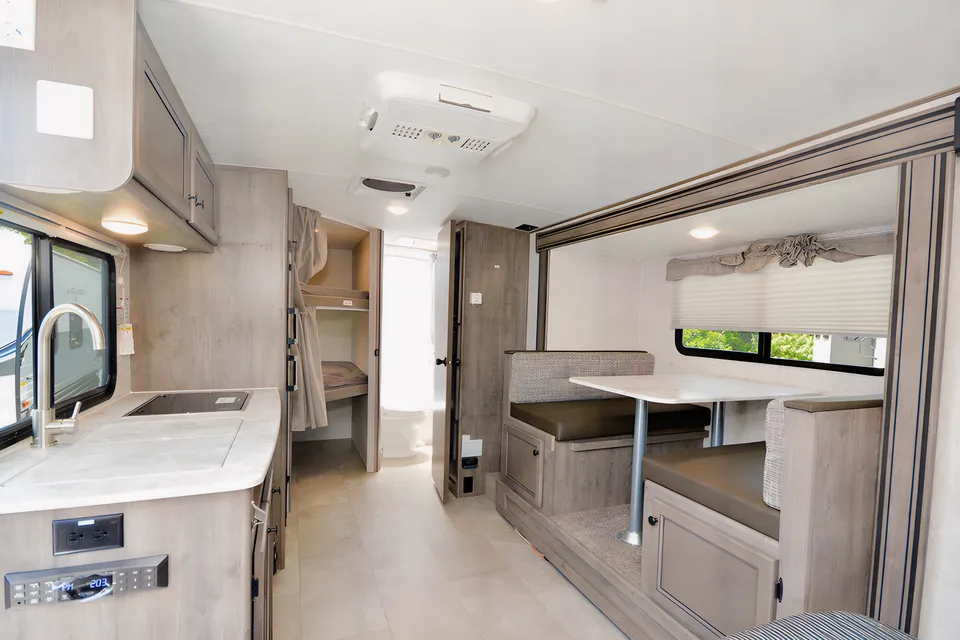 Coachmen Apex 208BHS Travel Trailer