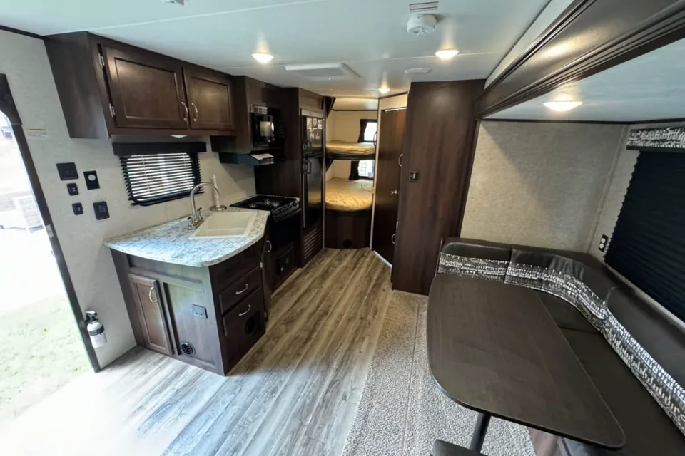 Amy's Jayco Jay Flight SLX Travel Trailer