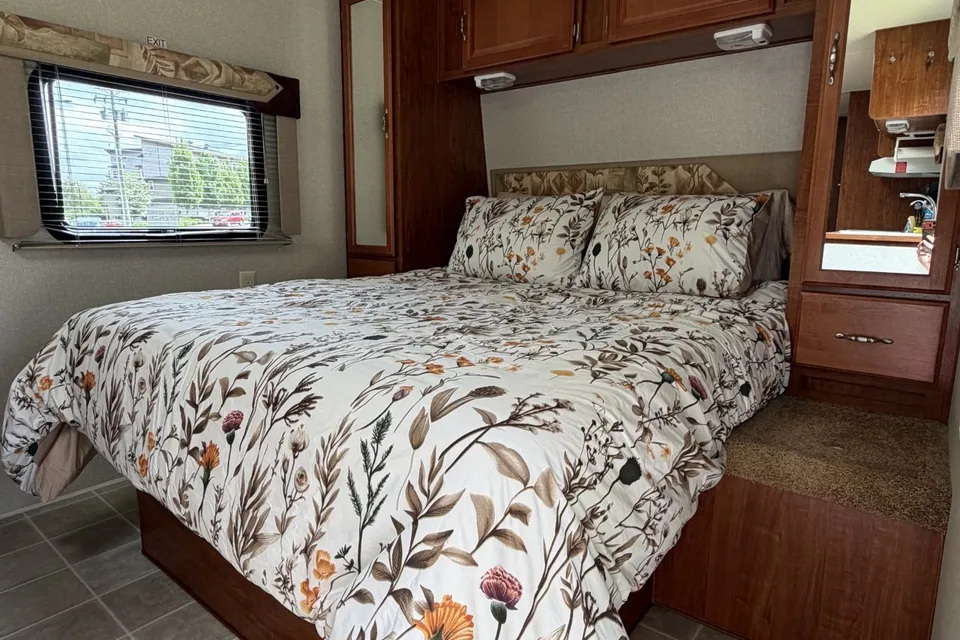 Chelsea's Komfort Trail Blazer Travel Trailer