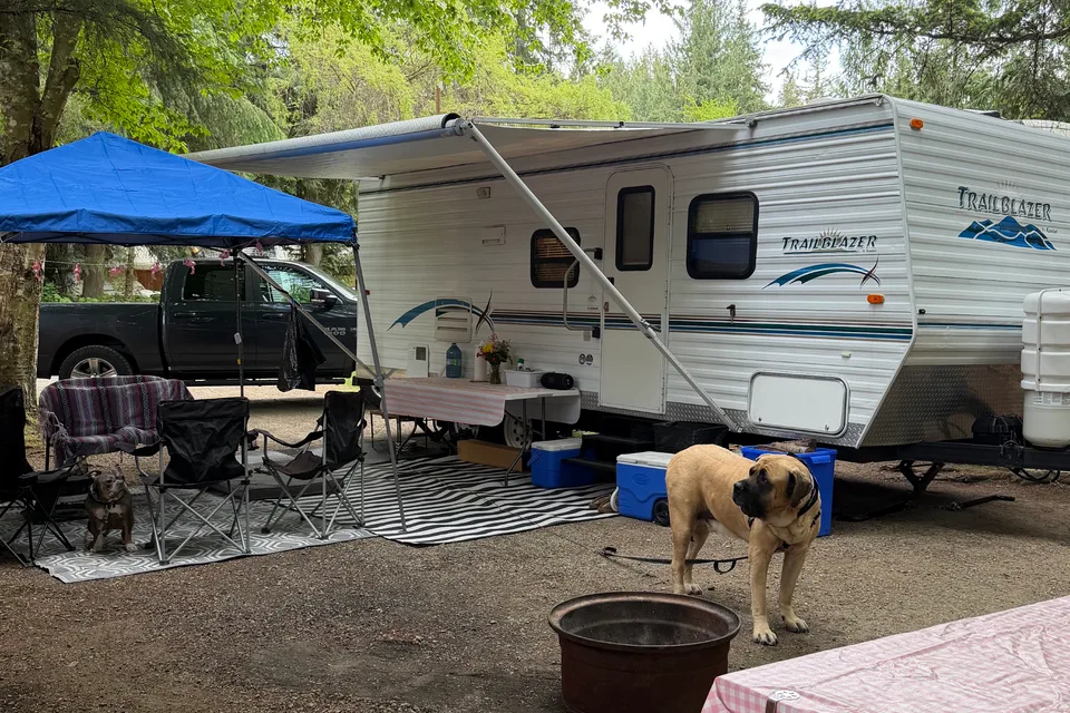 Chelsea's Komfort Trail Blazer Travel Trailer