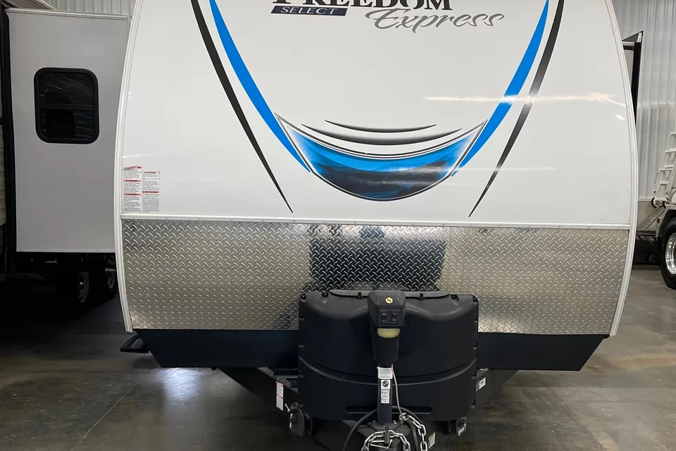 Matthews’ Coachmen Freedom Express Travel Trailer