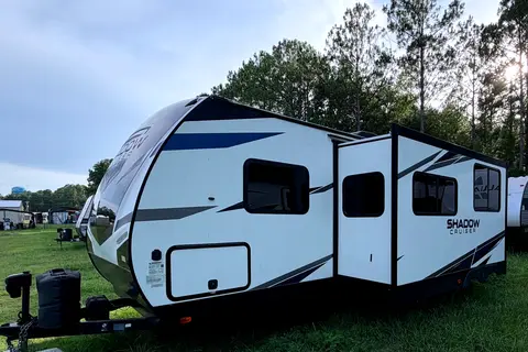 Shadow Cruiser 2 Private Bedrooms 280QBS! King Bed- Sleeps 10