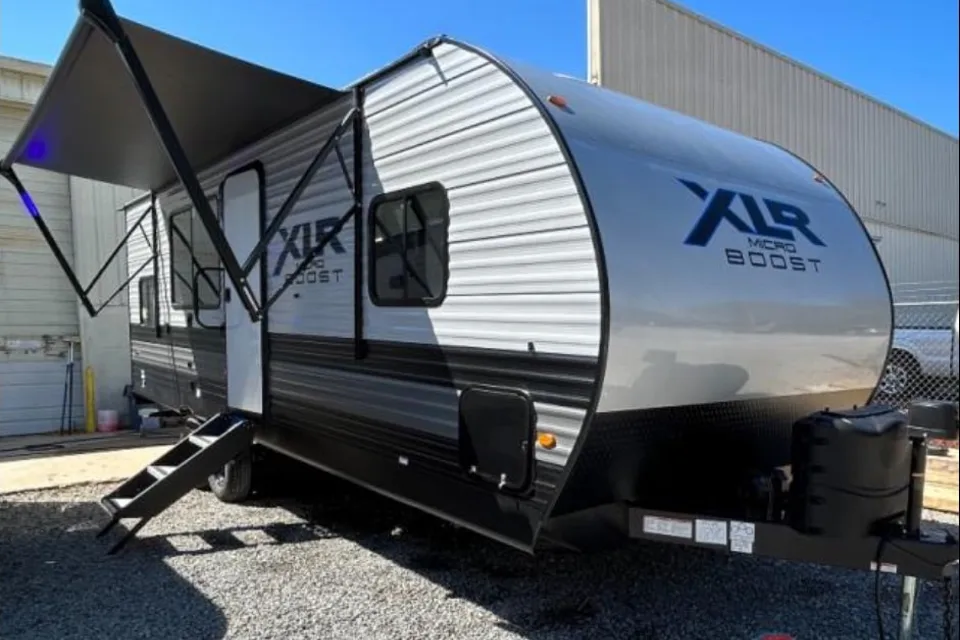 Forest River 2021 micro boost xlr25 Toy Hauler