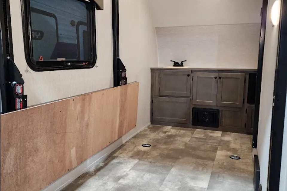 Anthony's 2024 Sunray 139T Digitial Nomad Edition - Sixteen feet of pure freedom