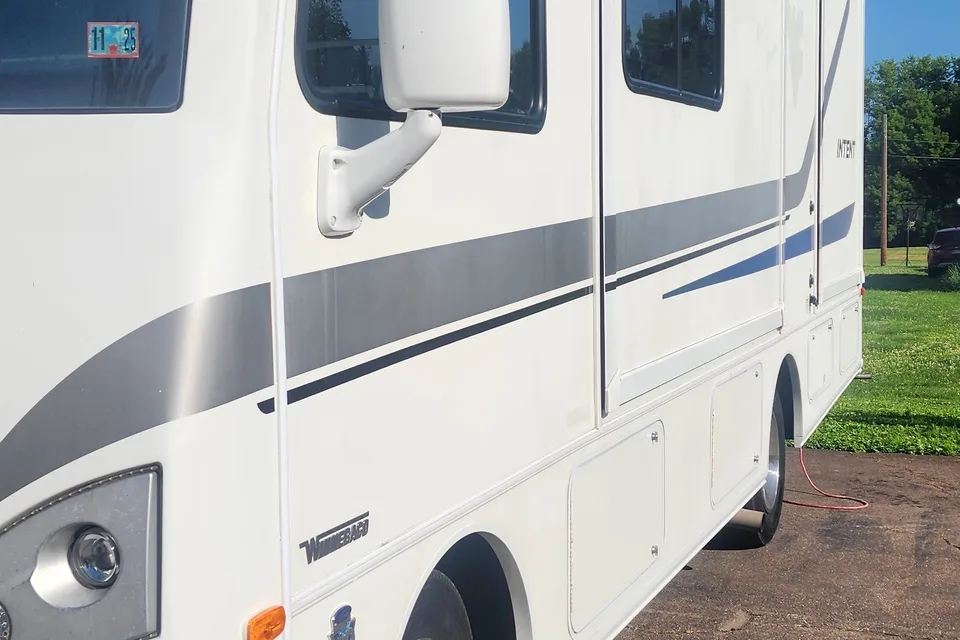 Bryan's Winnebago Intent Class A