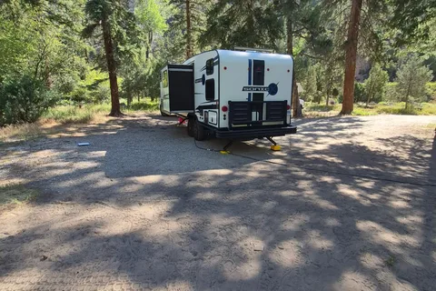 Venture Sonic x 211vdbx Travel Trailer