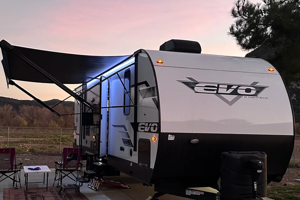 PenaBoulet Forest River Evo Travel Trailer