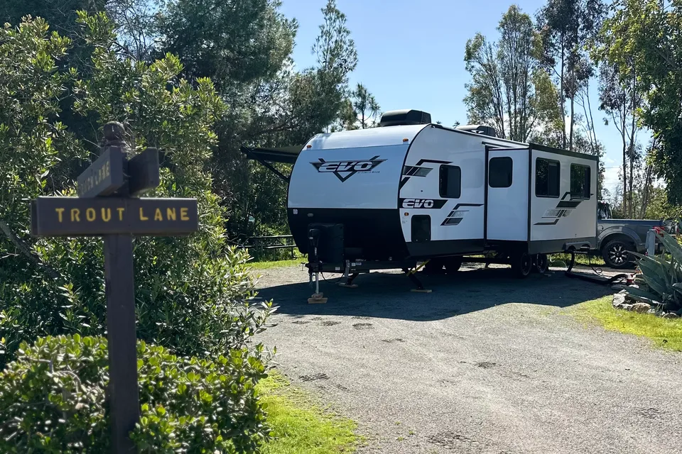 PenaBoulet Forest River Evo Travel Trailer