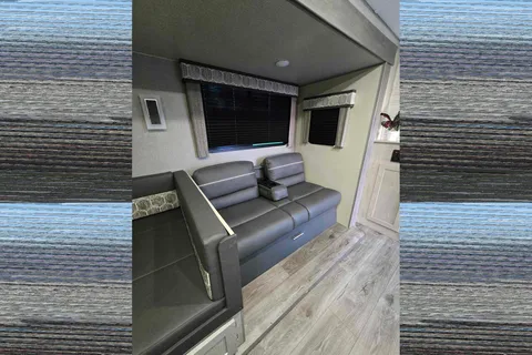 2023 Coachmen RV Catalina Legacy