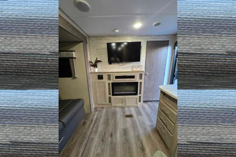 2023 Coachmen RV Catalina Legacy
