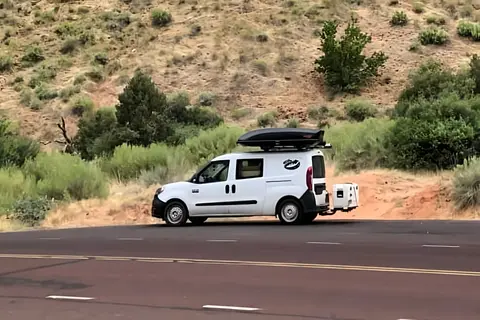 Marvelous Camper Van! Fully Stocked & Cozy Adventures with "Sharkey"