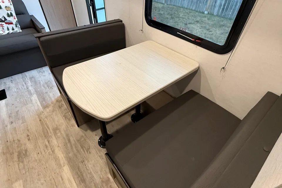 Brayden's Grand River 26 DB Travel Trailer
