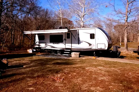 THE DELUXE Crossroads SUNSET TRAIL Travel Trailer