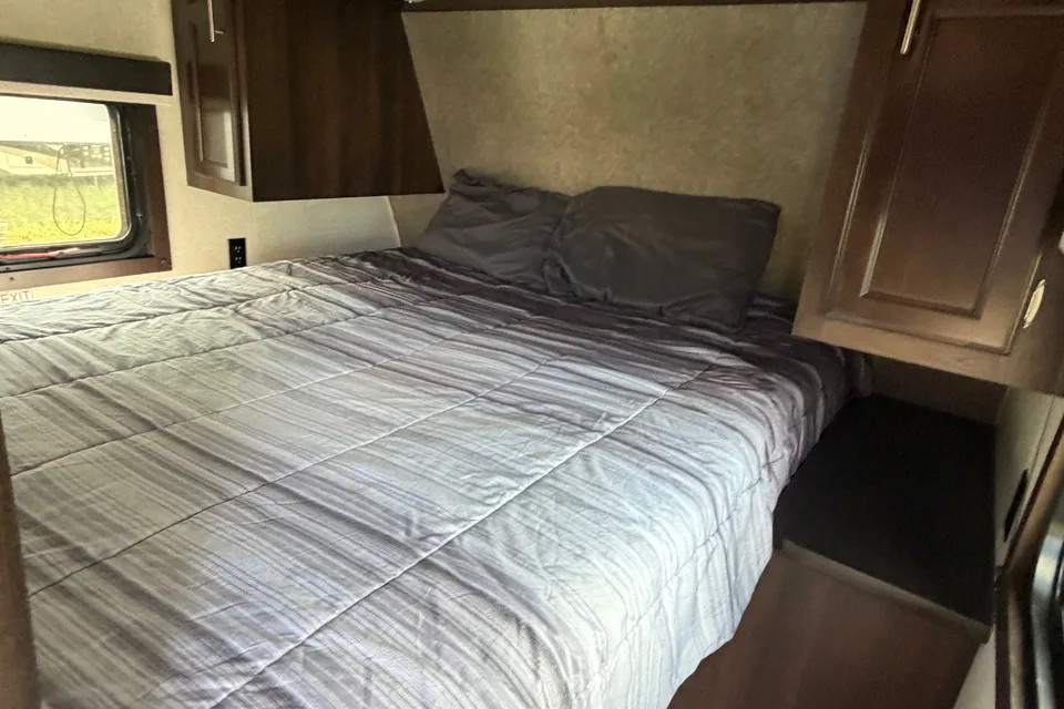 Brandon 's Trailer Rentals Jayco