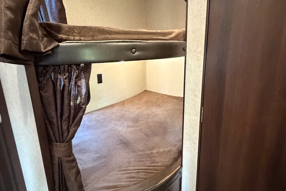 Brandon 's Trailer Rentals Jayco