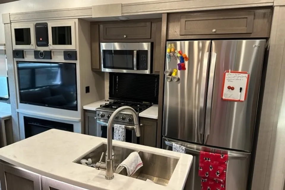 David's Palomino 382fb Fifth Wheel