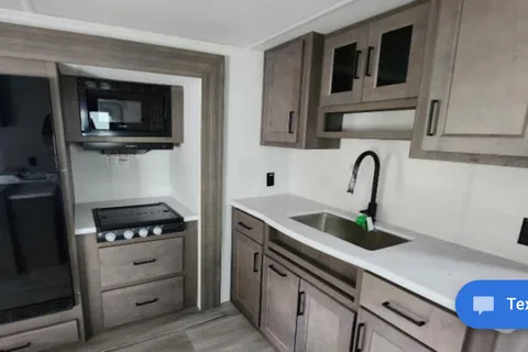 Grand Design Sleeps 6–Delivery Only
