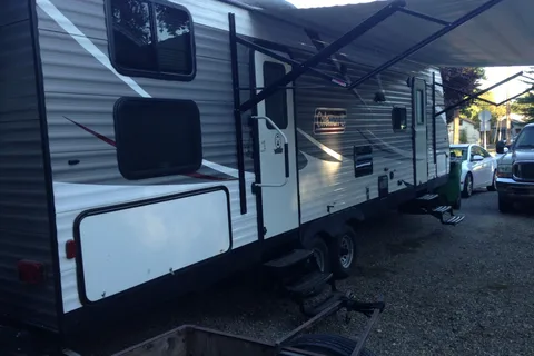 Steve's Coleman Lantern Travel Trailer