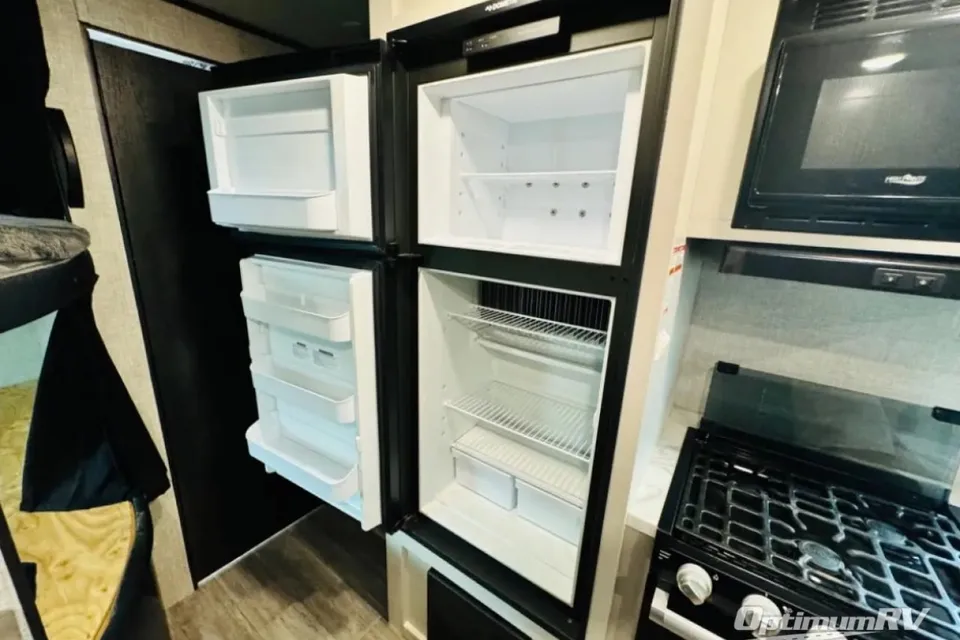 Uzy’s Jayco 264BHW Travel Trailer