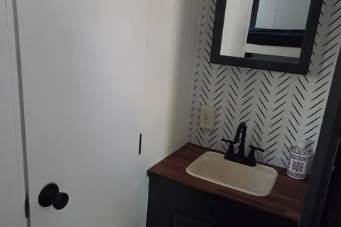 Jesse's Cozy Camper