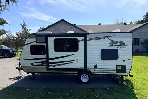 The Cozy Cruiser
