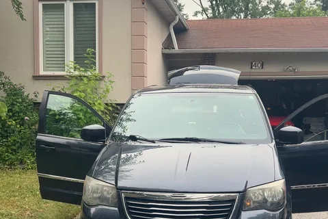 KK Camper minivan