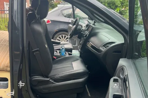 KK Camper minivan