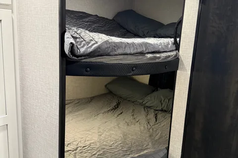 Jayco Family Bunkhouse