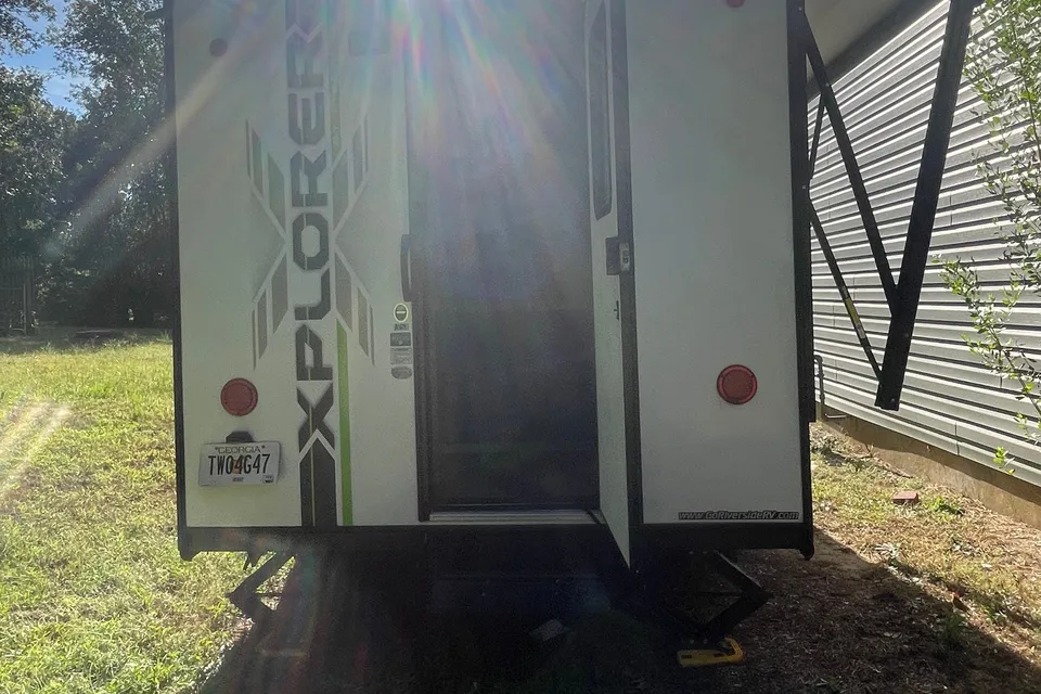 Sharmaine's Riverside RV Xplorer 135x Travel Trailer