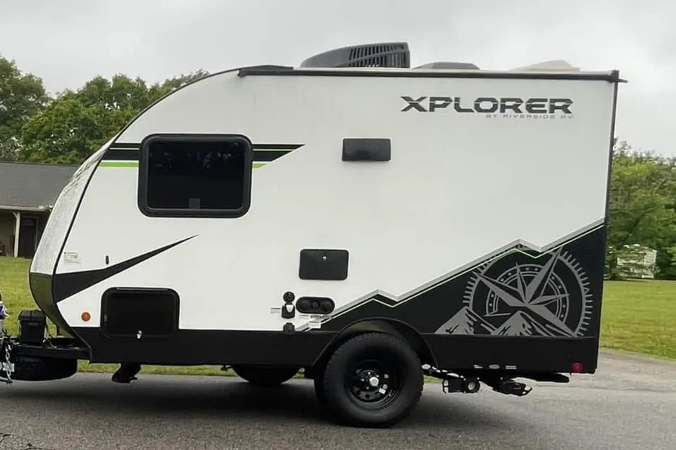 Sharmaine's Riverside RV Xplorer 135x Travel Trailer
