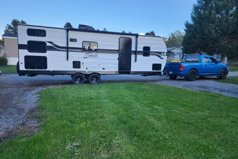 2025 Bunkhouse Sleeps 6 | Delivery Available
