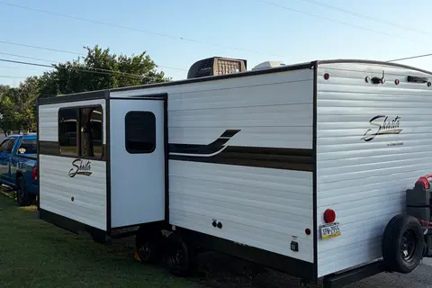 2025 Bunkhouse Sleeps 6 | Delivery Available