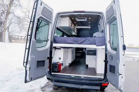 Mercedes-Benz 2500 Campervan