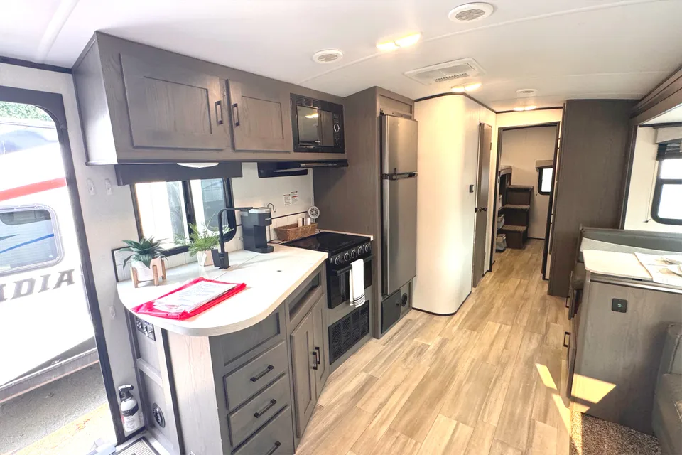 Steve's Forest River Acadia 29LT Travel Trailer