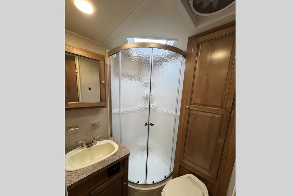 Kelsey's Rockwood Roo 21SS Hybrid