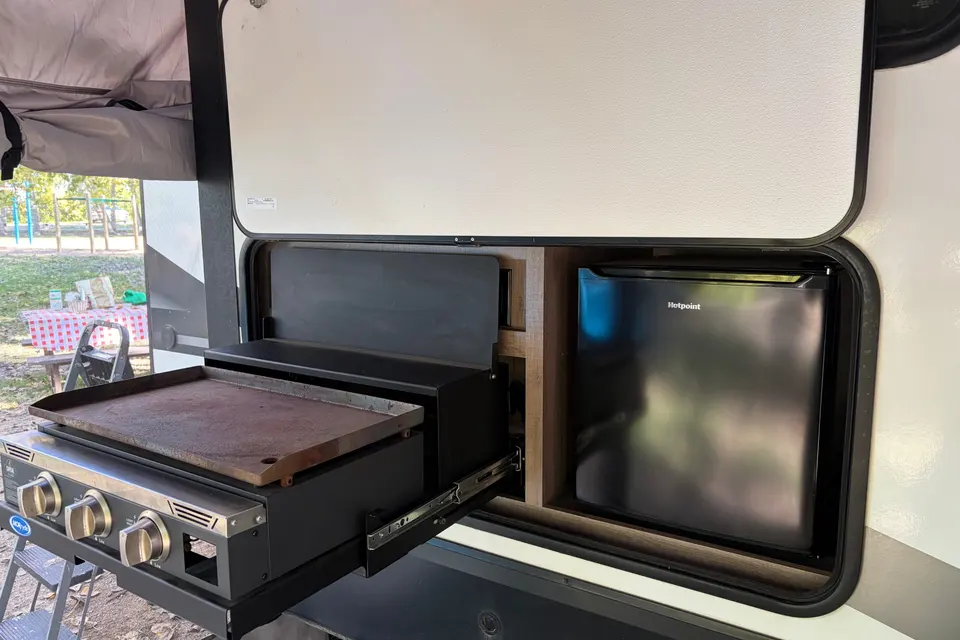 Harold's Grand Design Imagine MK2670 Travel Trailer