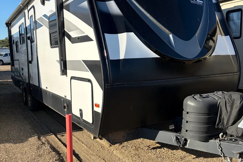 Harold's Grand Design Imagine MK2670 Travel Trailer