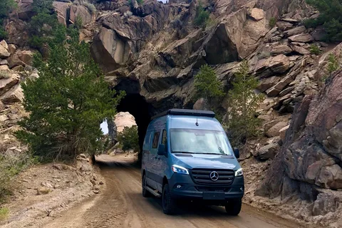 2022 Mercedes REVEL 4x4