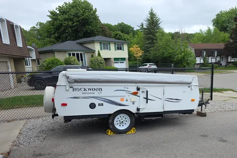 The Happy Camper -family-friendly Rockwood Freedom Pop-up trailer